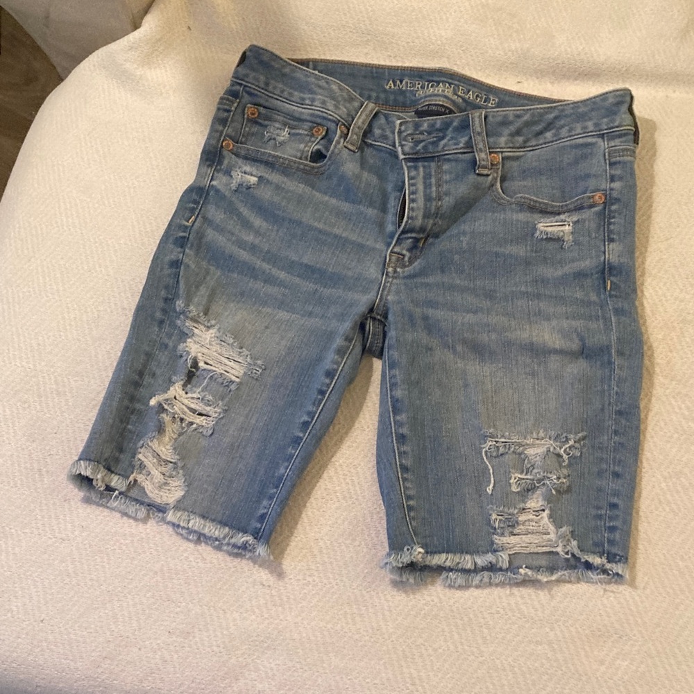 American Eagle Outfitters Light Blue Distressed Jean Shorts